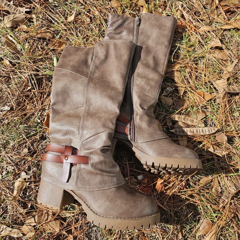 Womens lug boots